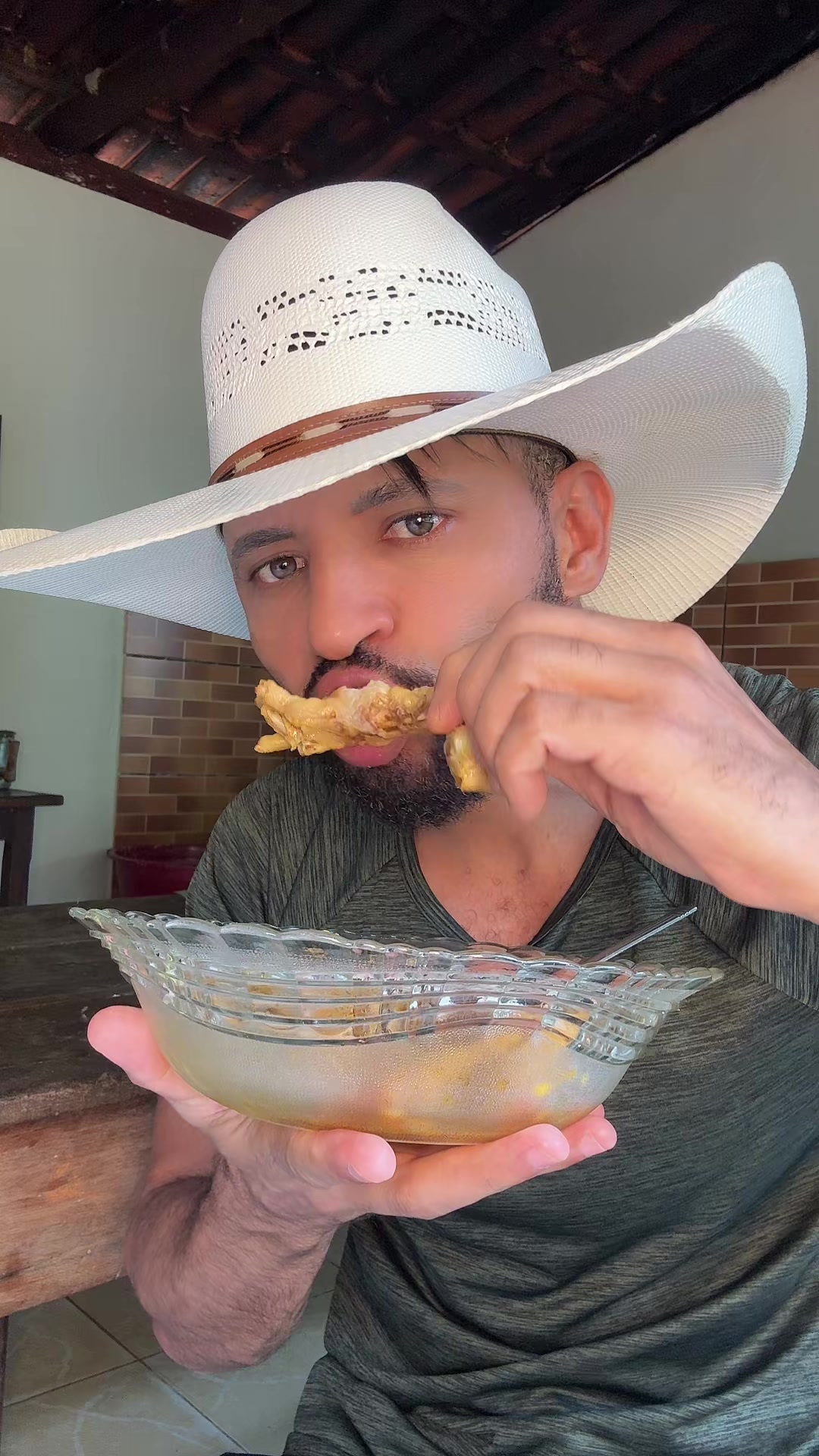 @cesar santos 🤠