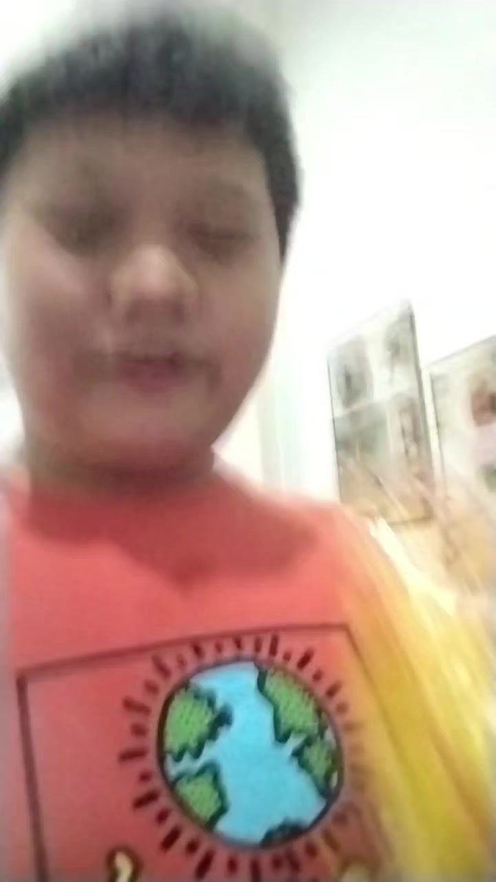 @วัชรากร เกษมสุข (โฟล์ค)