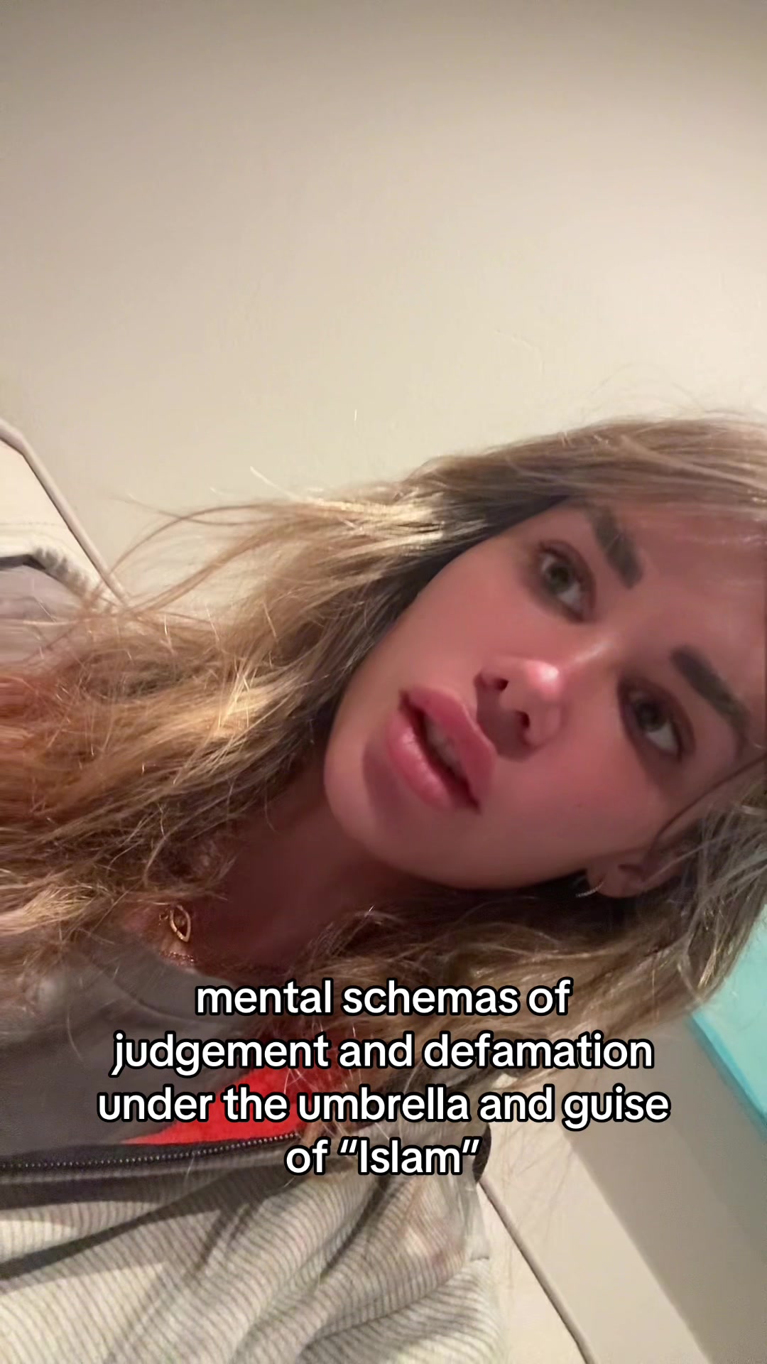 @Esma