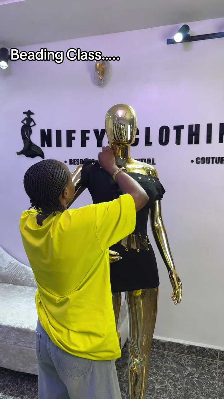 @Niffyclothing ✂️🧵