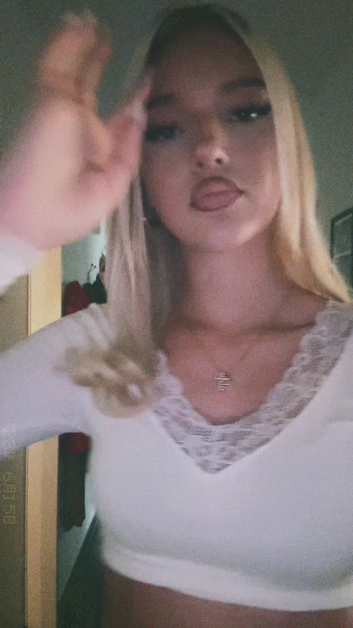 @n a d i n e🪽