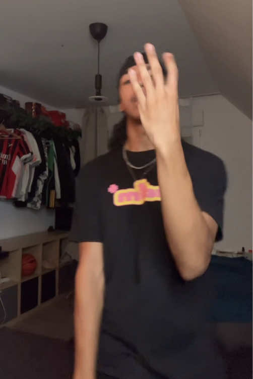 @𝕋𝕚𝕫𝕠🍯
