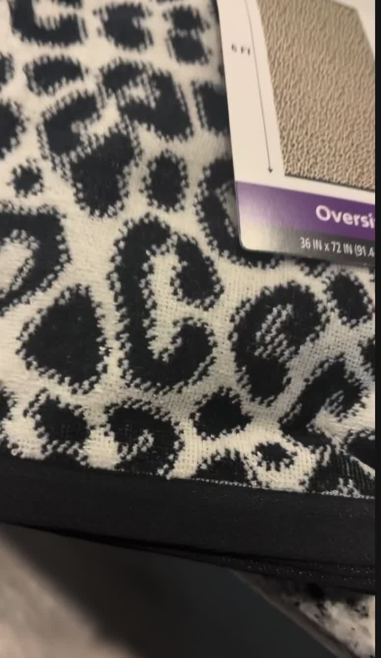 @Que🖤