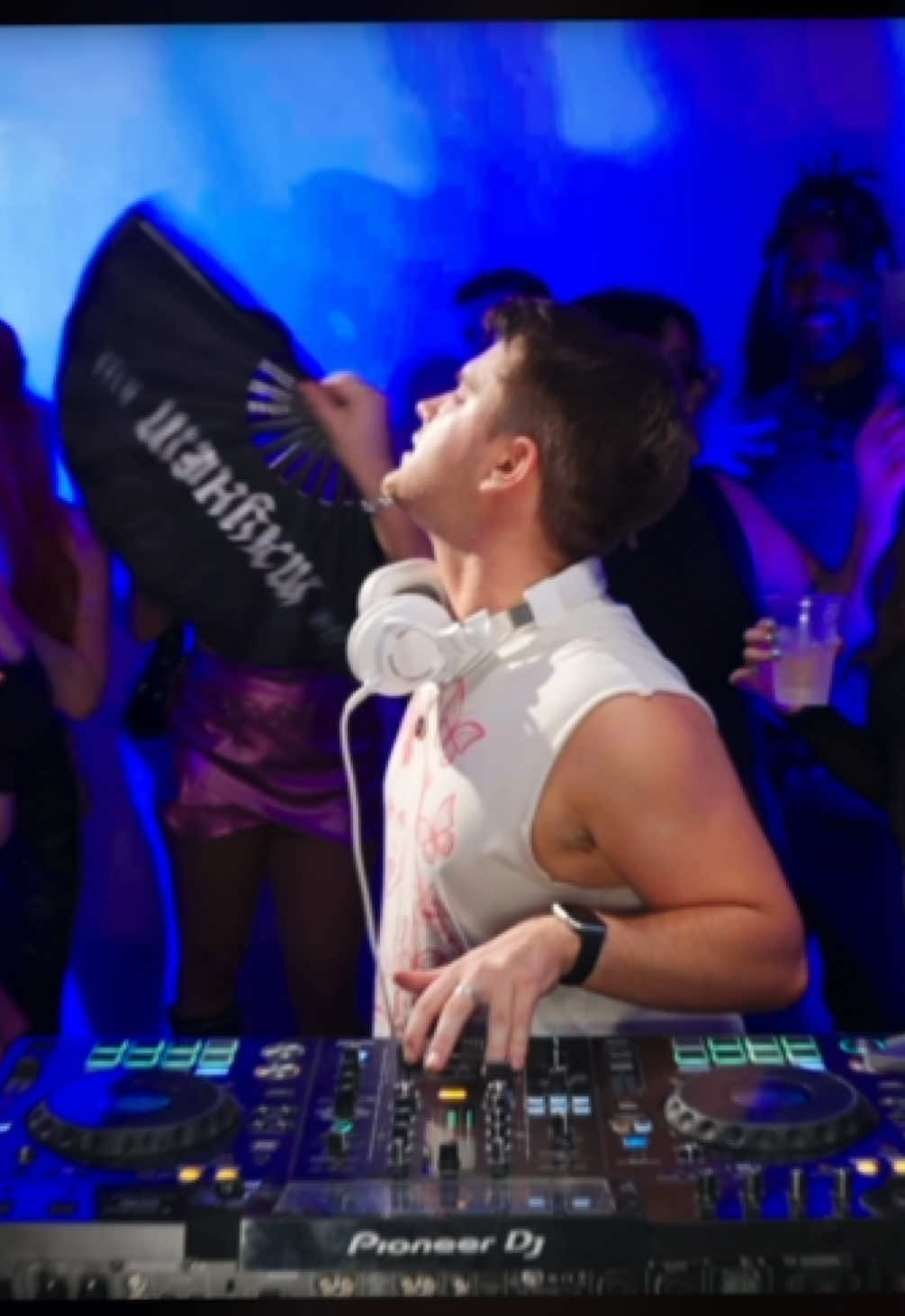 @Adamusic