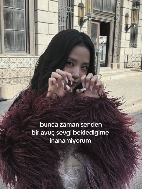 @mıra,,