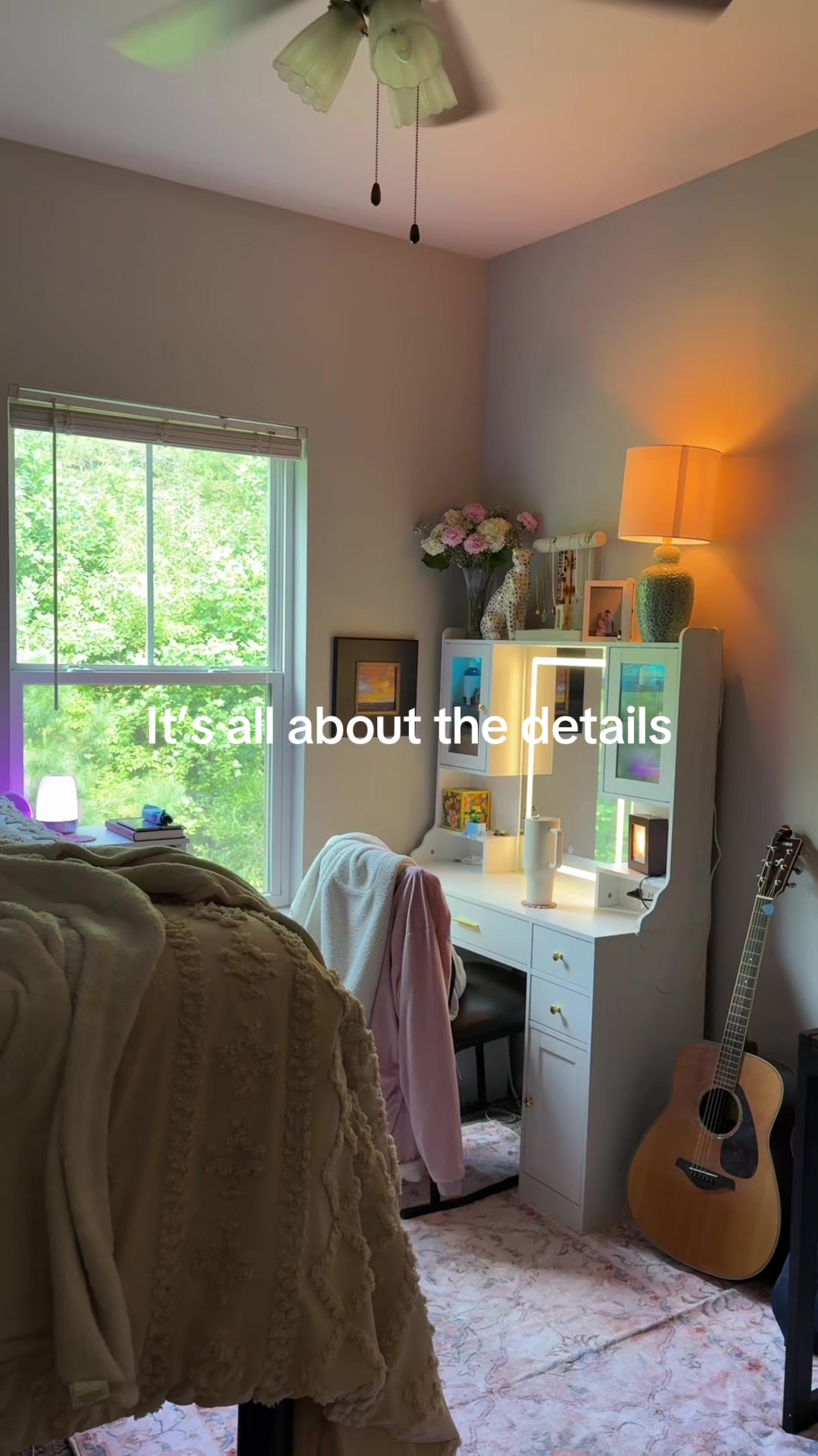 @evelyn claire