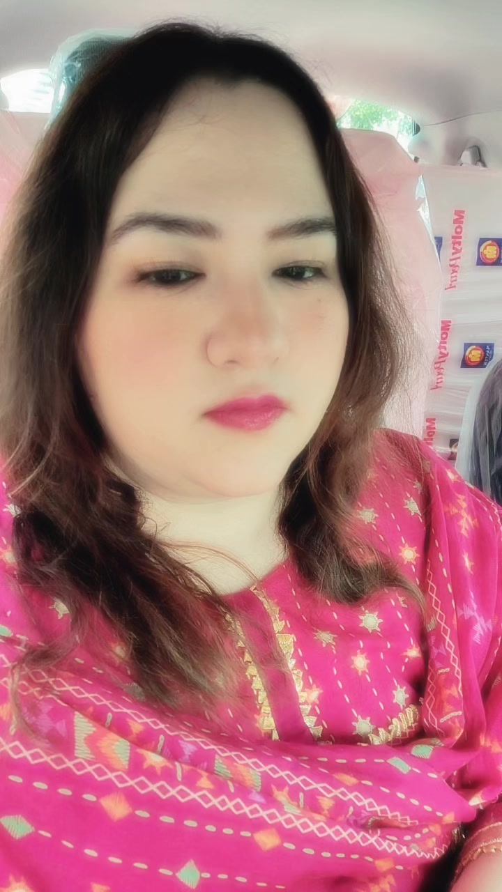 @daniaahsan3