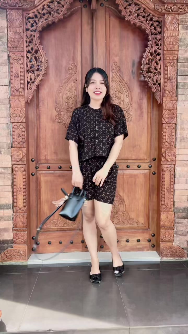 @Emywijaya