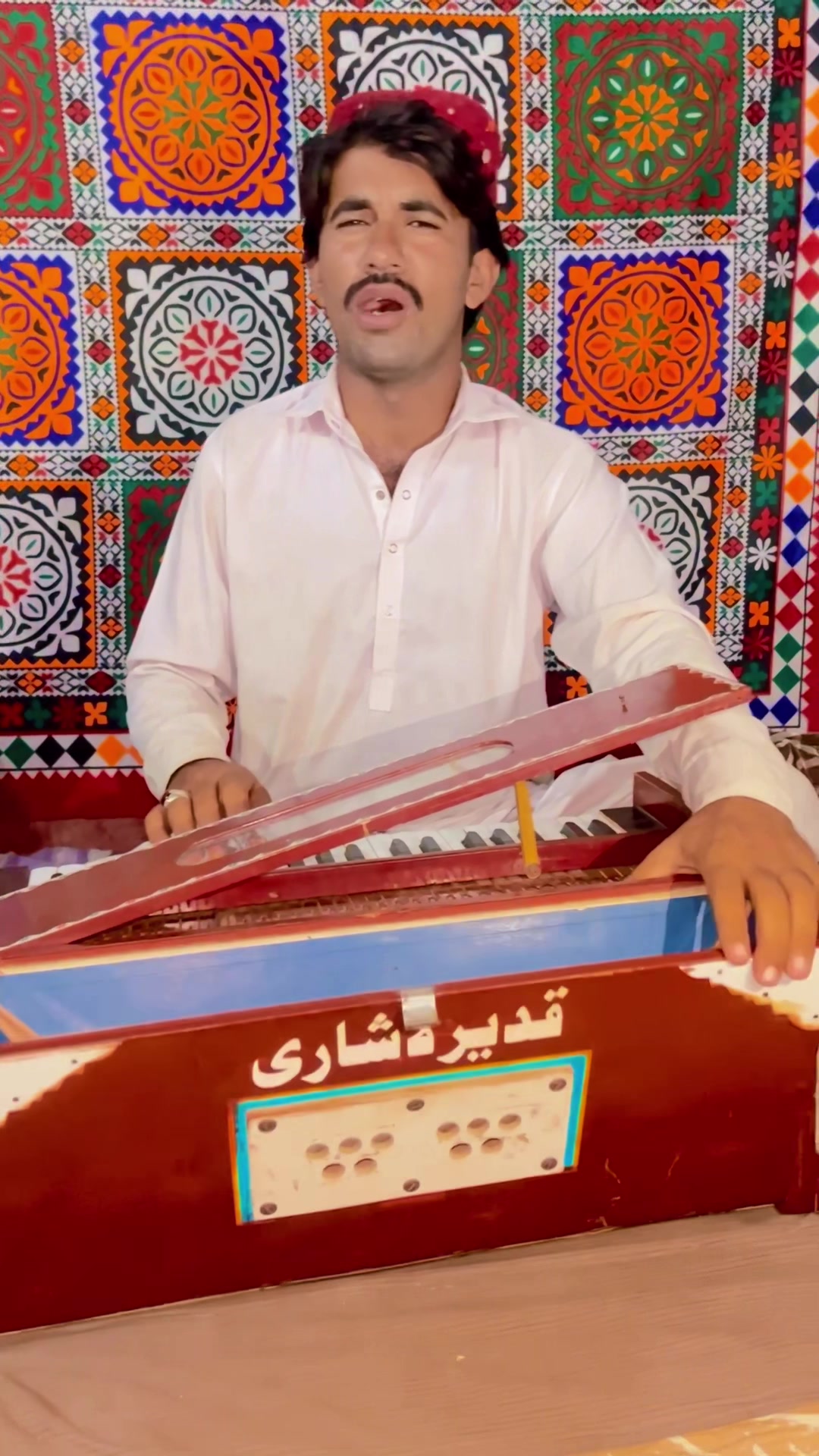 @𝐒𝐢𝐧𝐠𝐞𝐫𝑄𝑎𝑑𝑖𝑟𝐋ashari