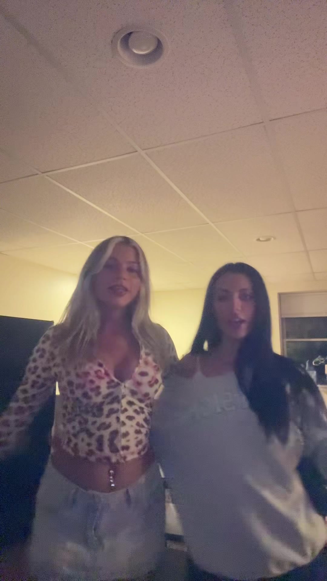 @katiekeanie