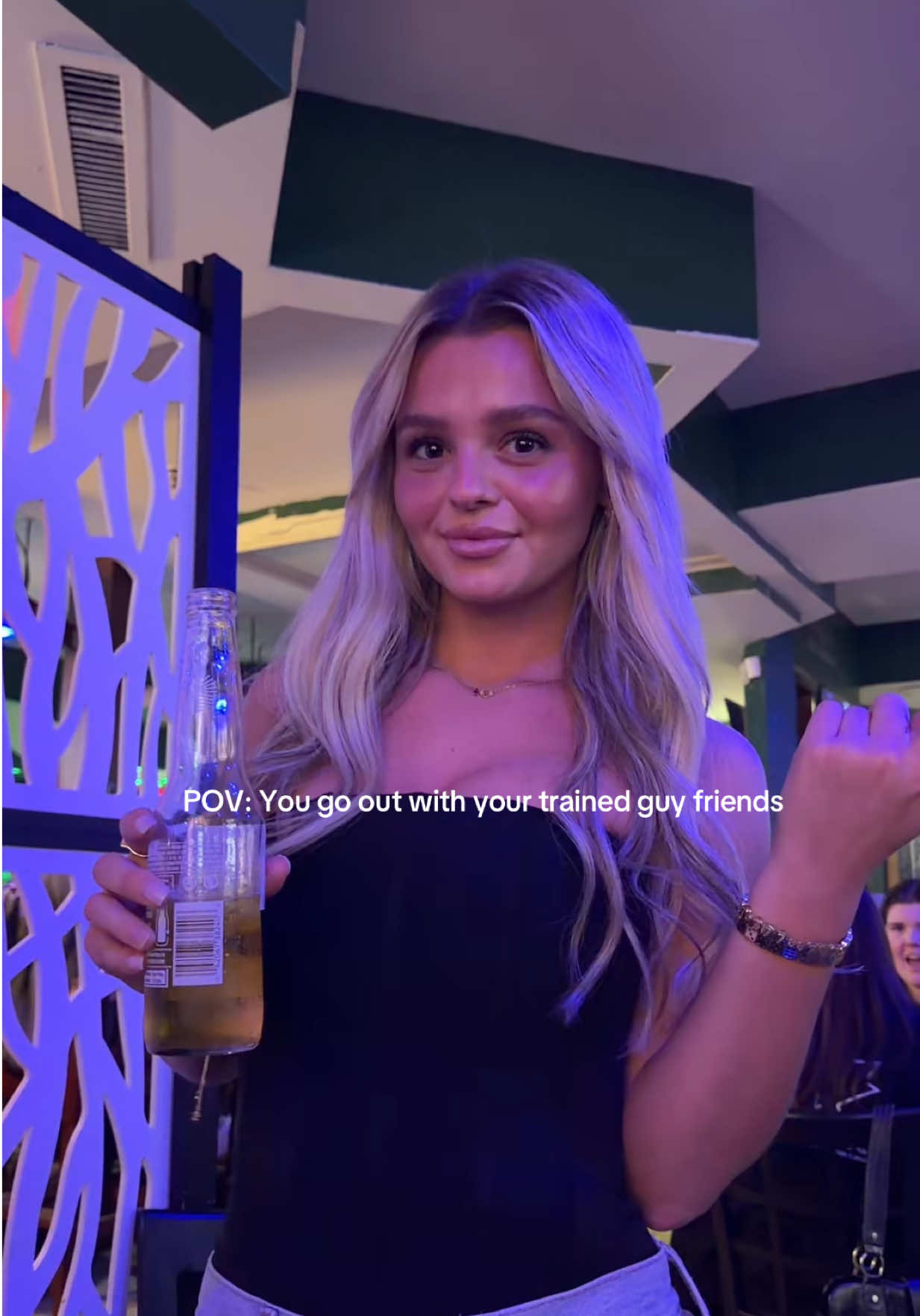 @vanessaalangann