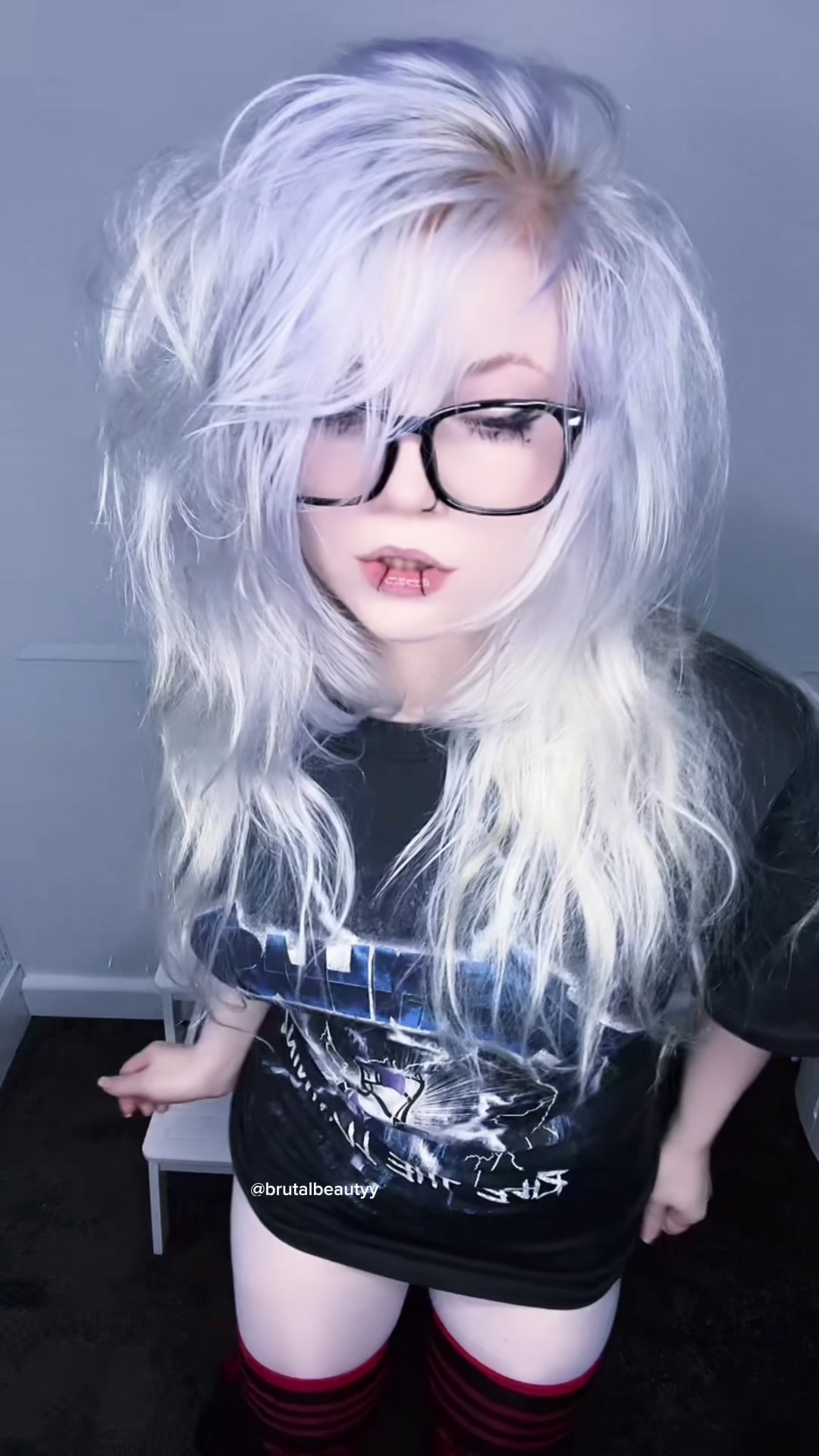 @BrutalBeautyy