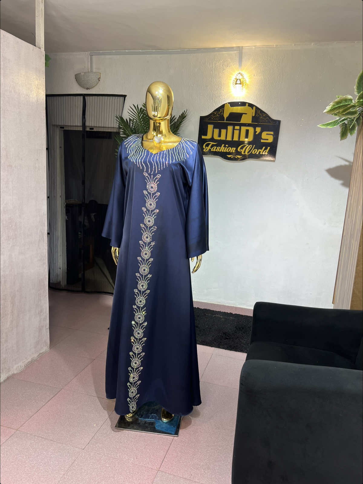@julidsfashion