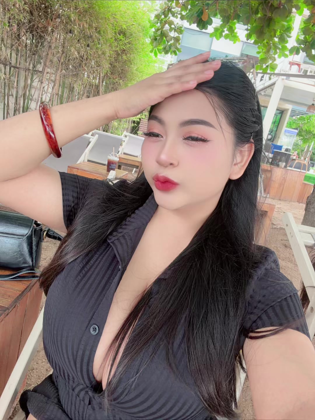 @Kitsana 🦋