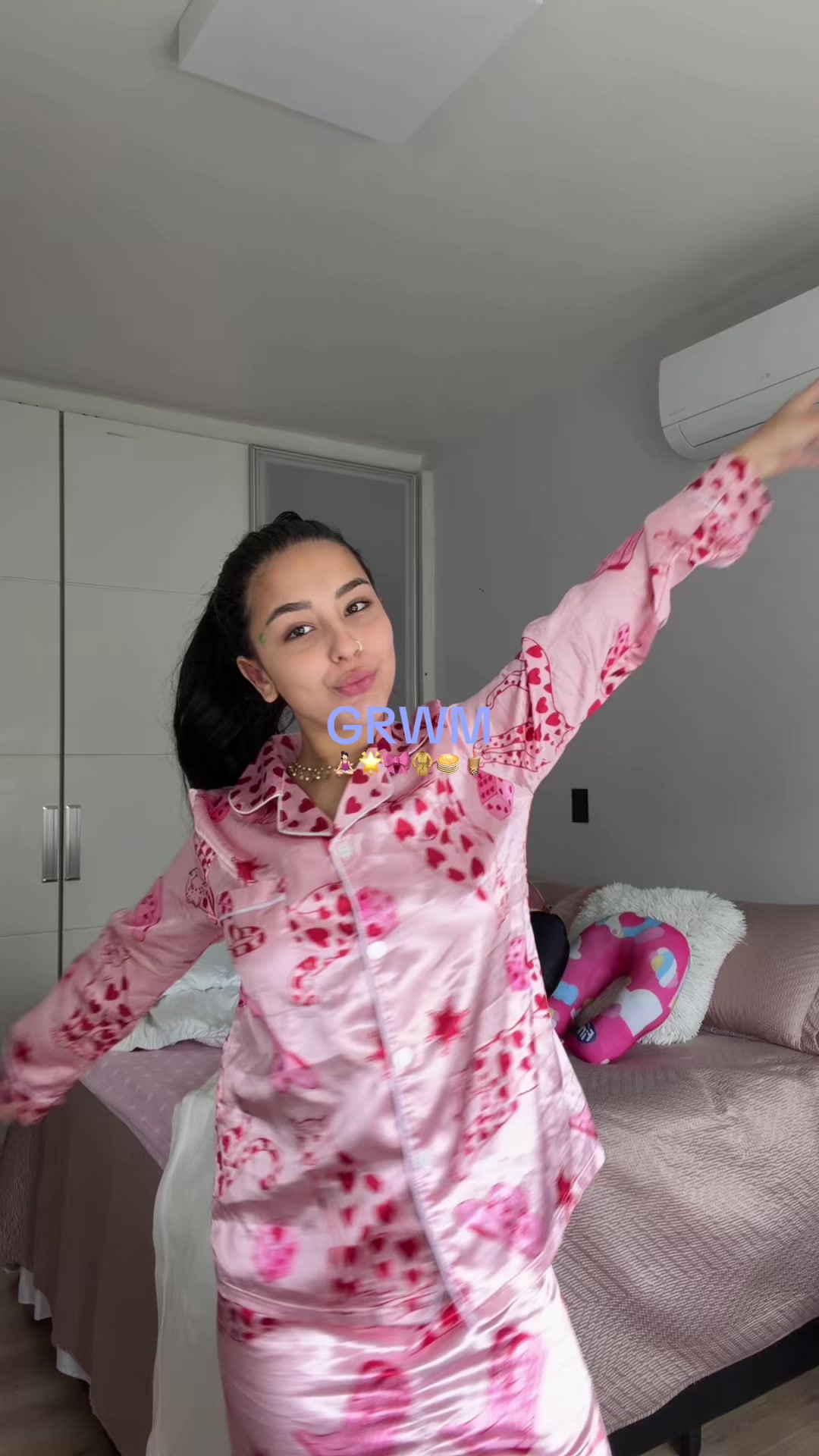 @thatafreitas