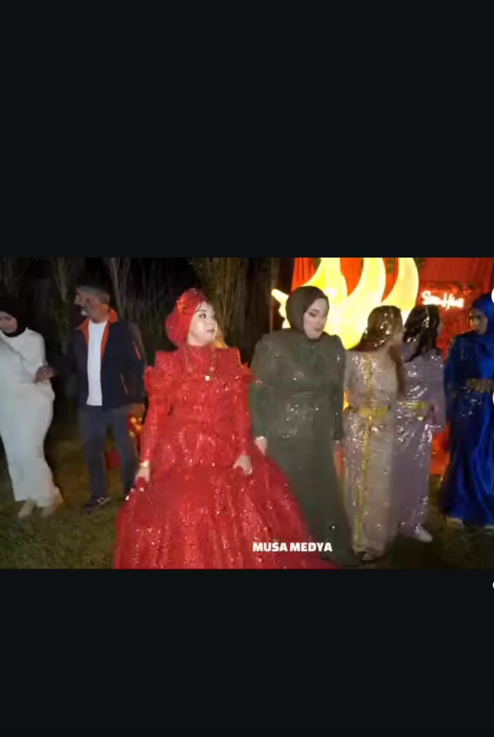 @Azat Yal&ccedil;ın