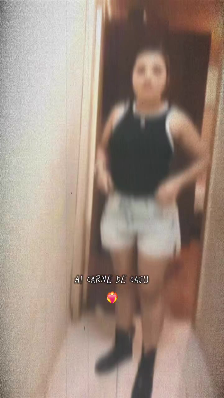 @alinelimas