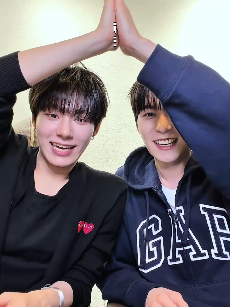 @ONEUS_Official