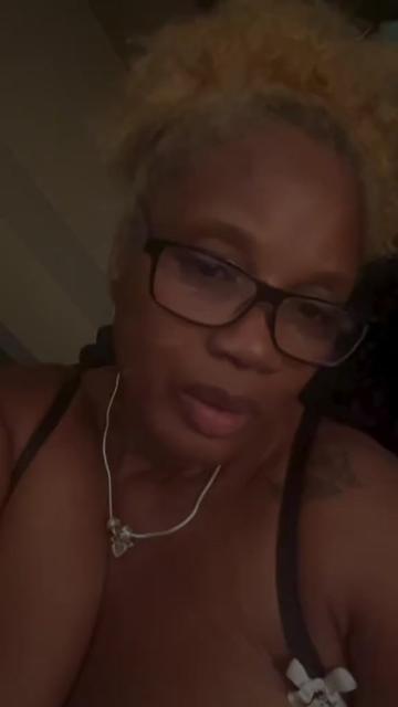 @CleShe_Couture