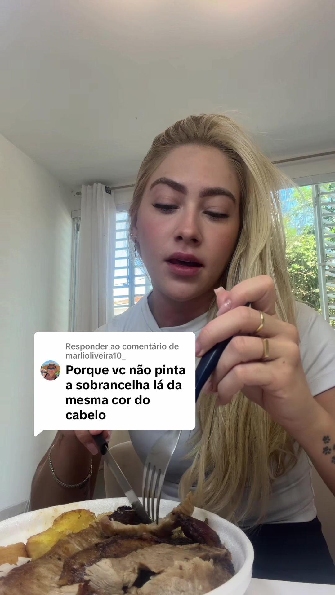 @Ana bauch