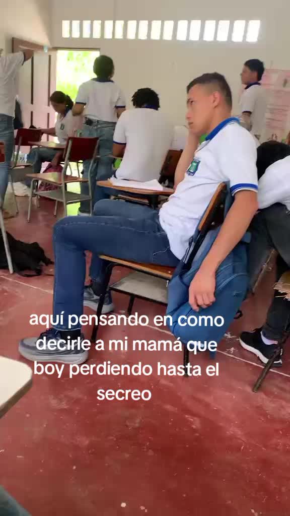 @Santiagoo😮💨