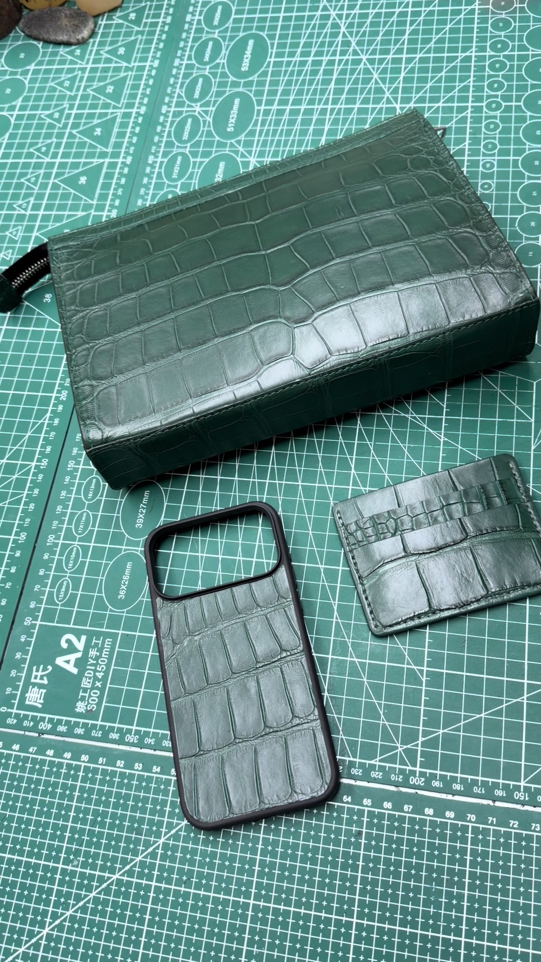 @GM Premium Leather
