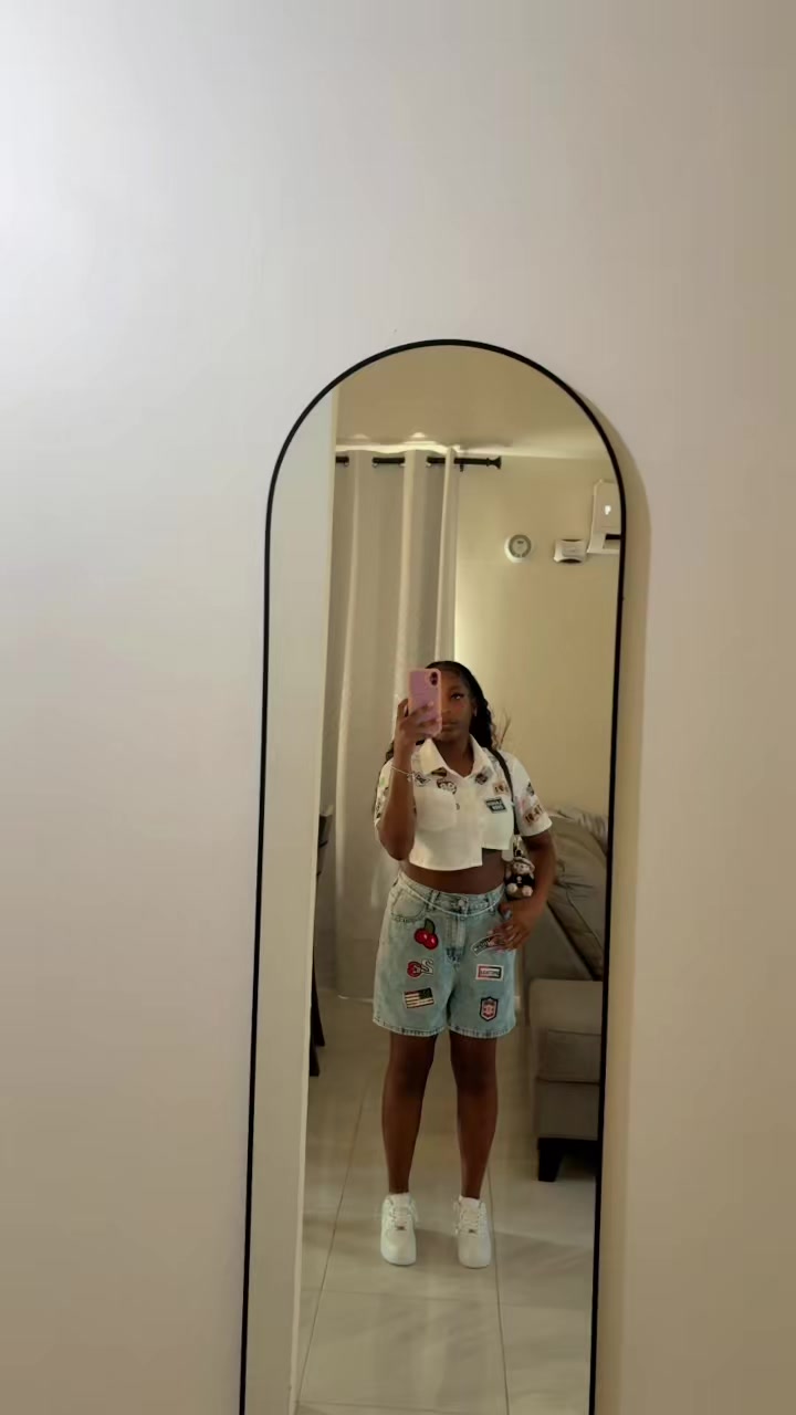 @N&atilde;ę🧸🤍