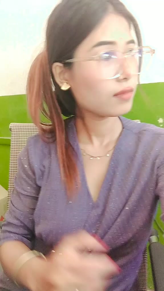@Xoti(•‿•)