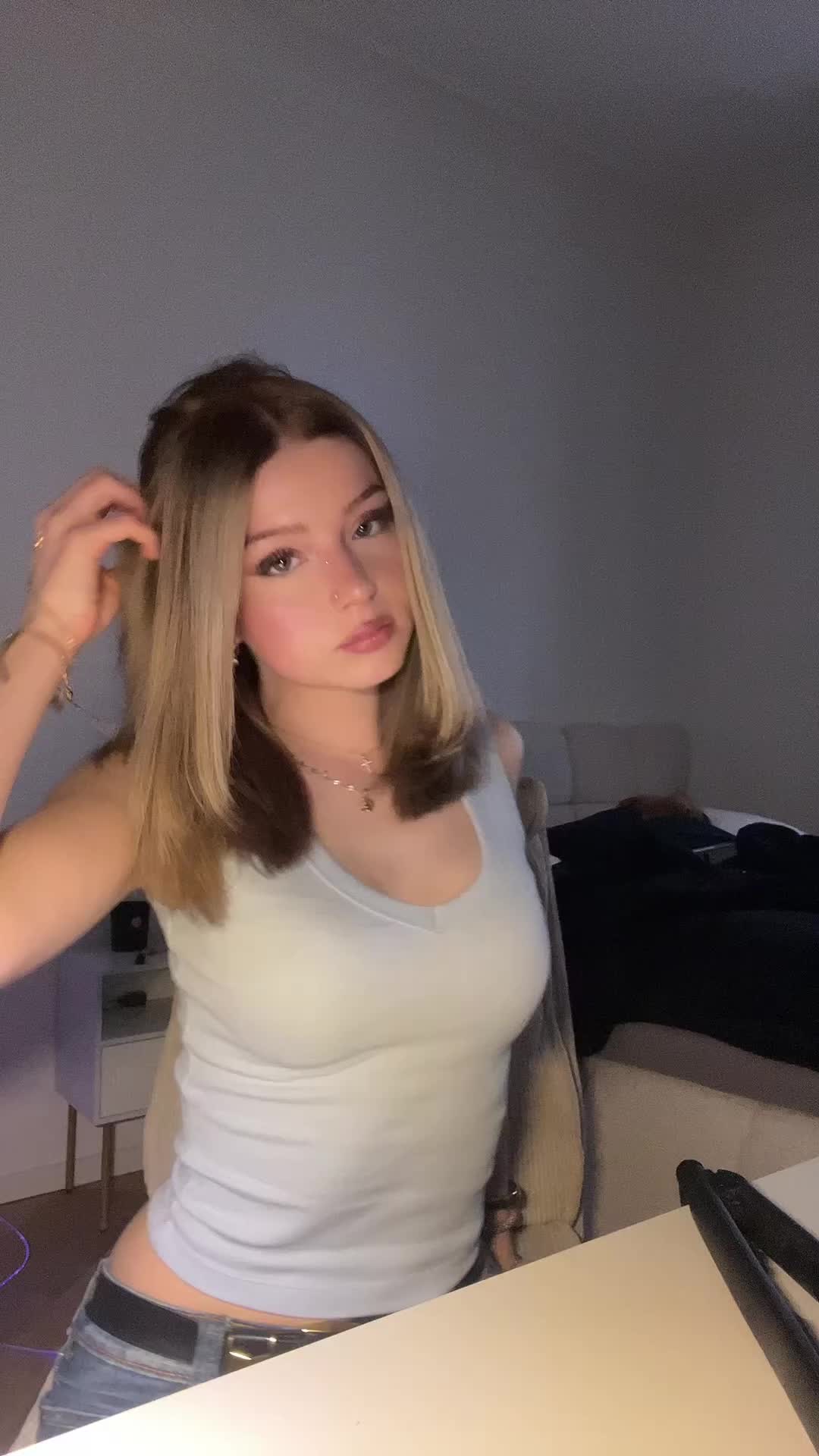 @𝒶