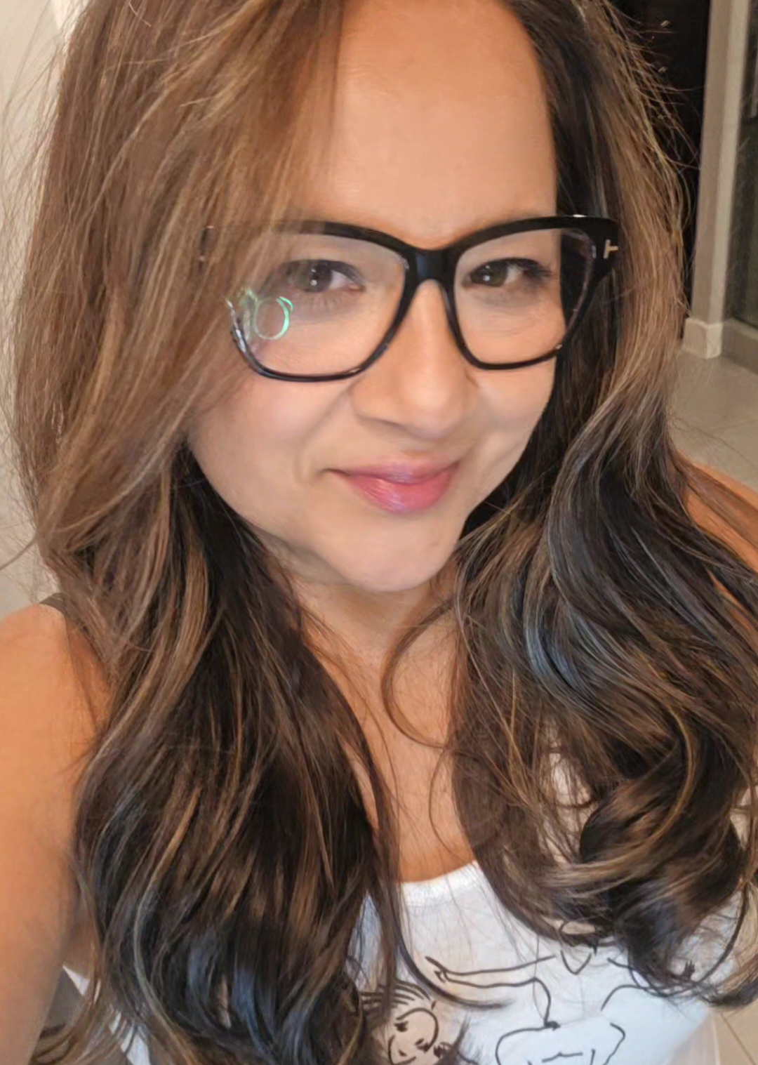 @Chica_Latina_YYC
