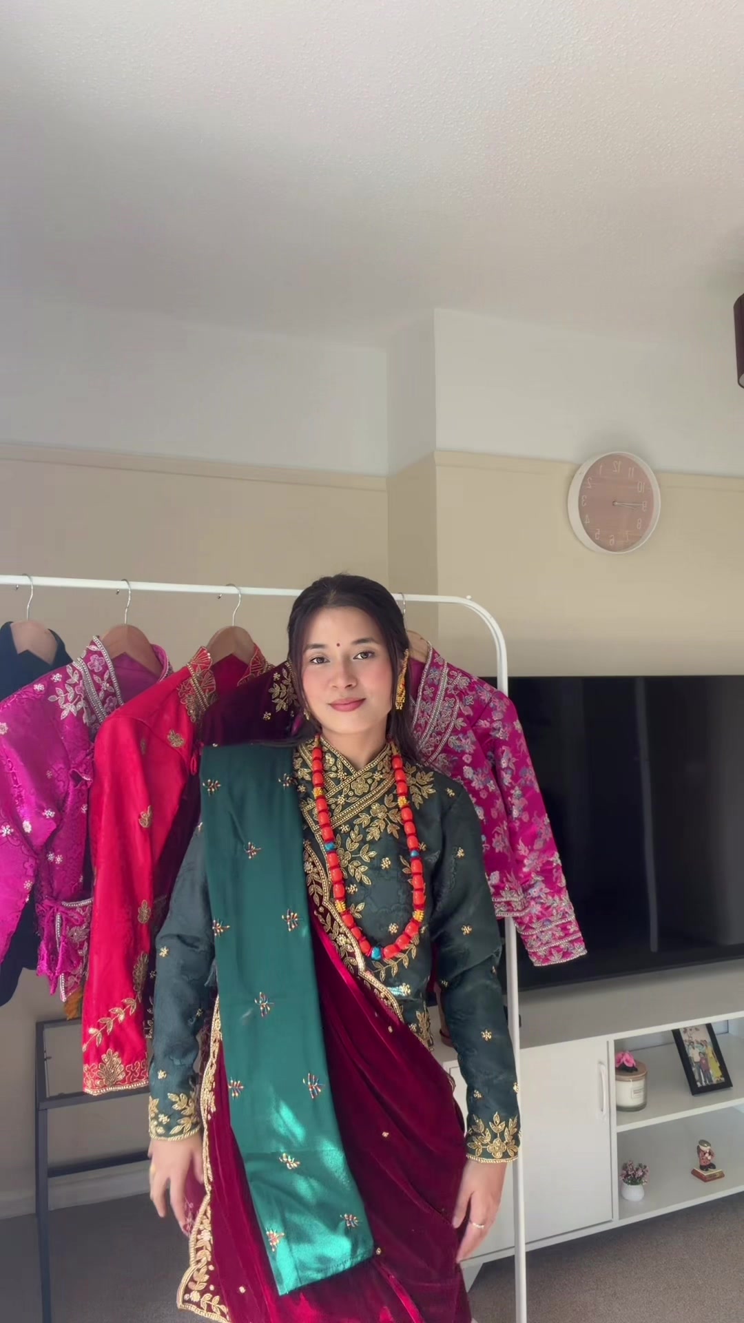 @chahana1_