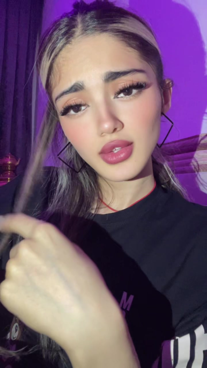 @Nazanin
