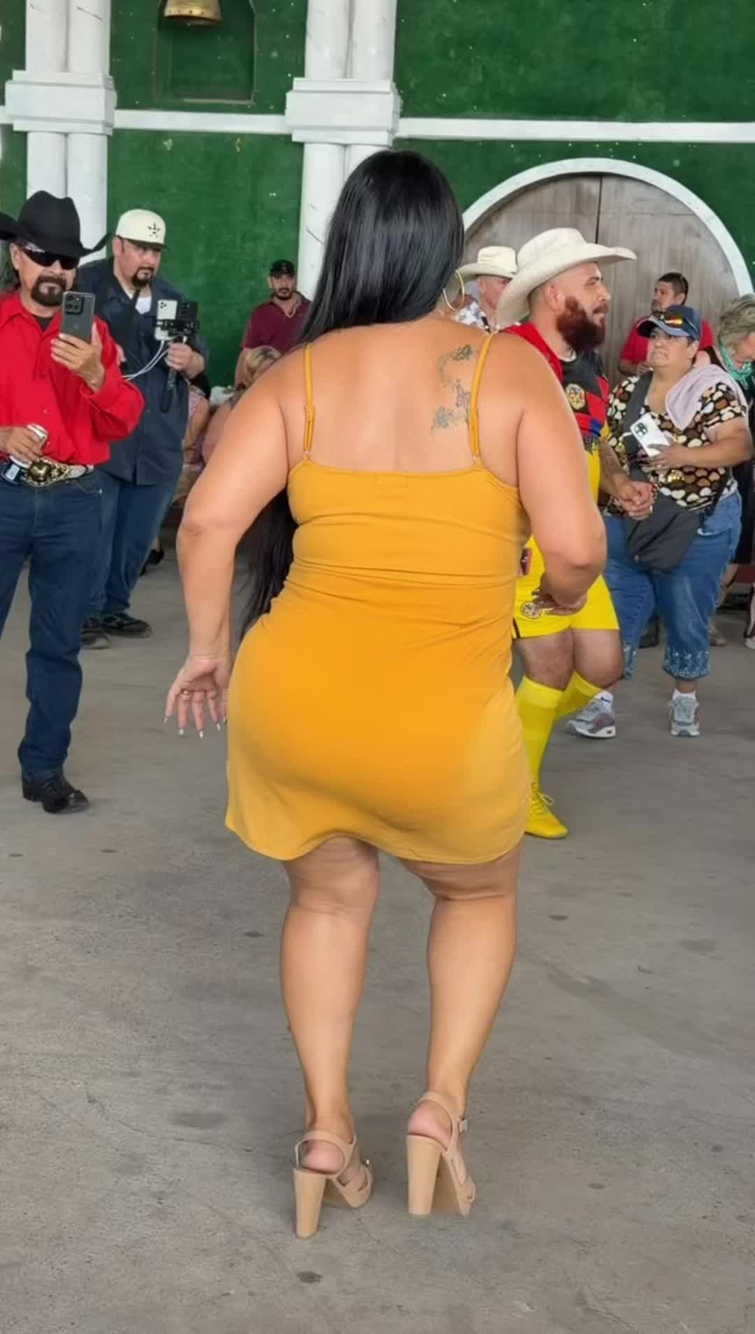 @Pérez nena