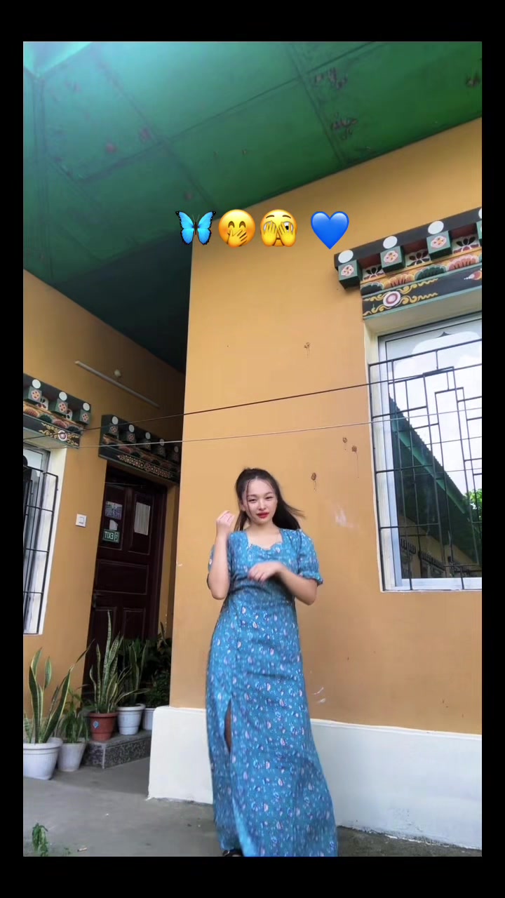 @Ñĩræ Řaĩnee🇧🇹🥀