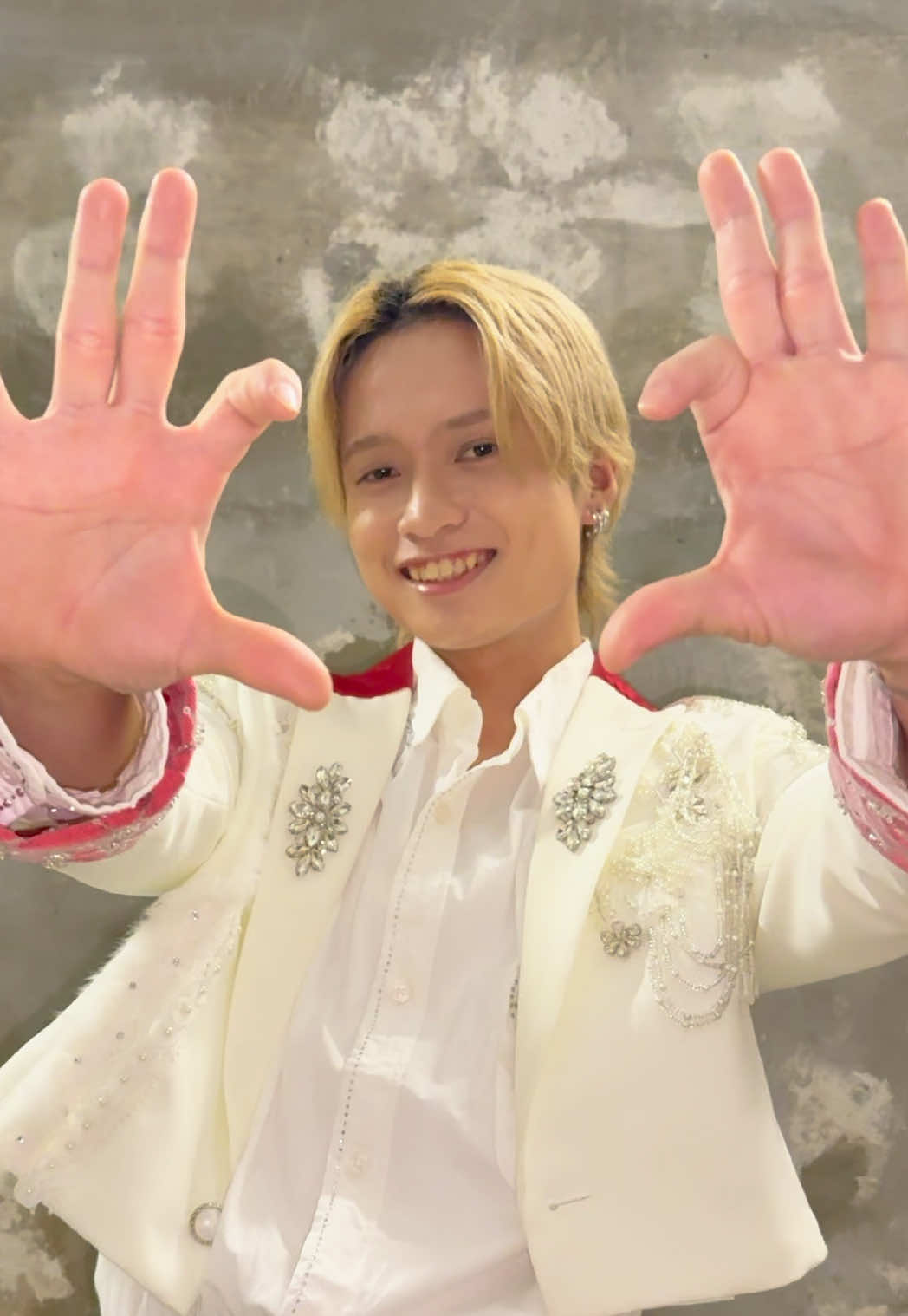 @H!⭐︎7
