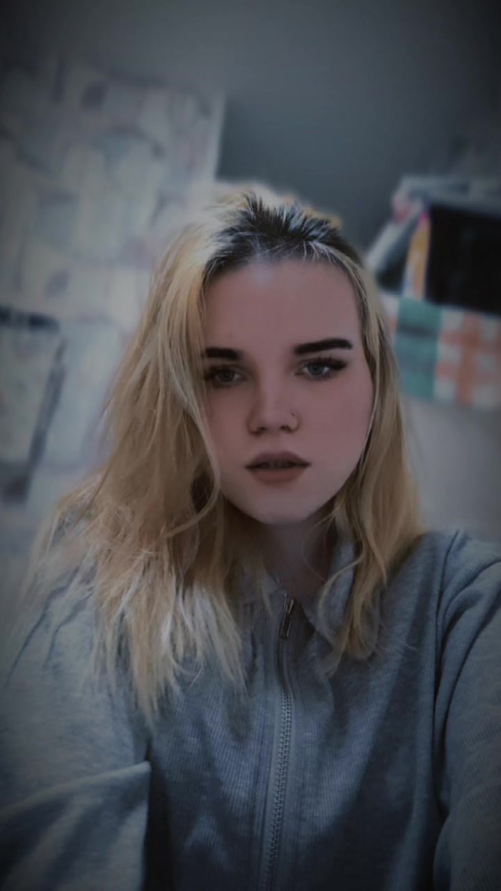 @Лиза