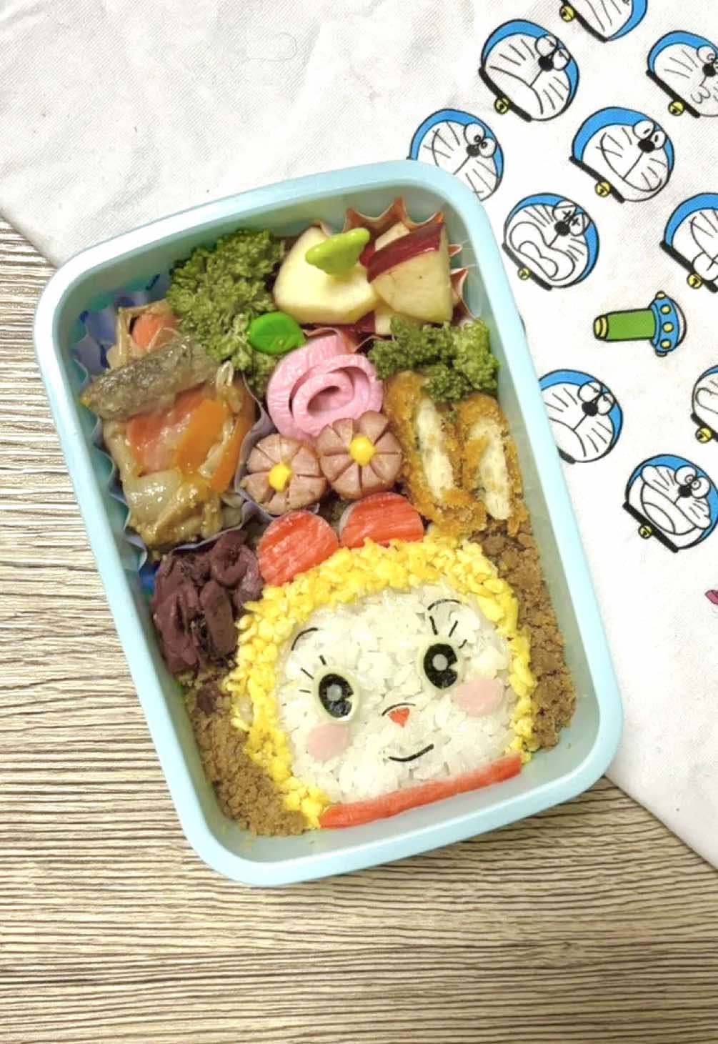 @aya🍑幼稚園お弁当