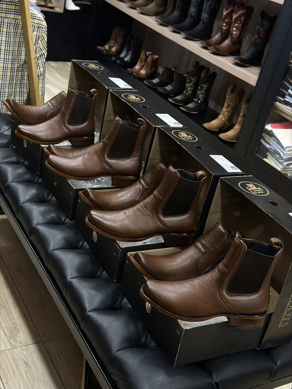 @Botas Lara boots
