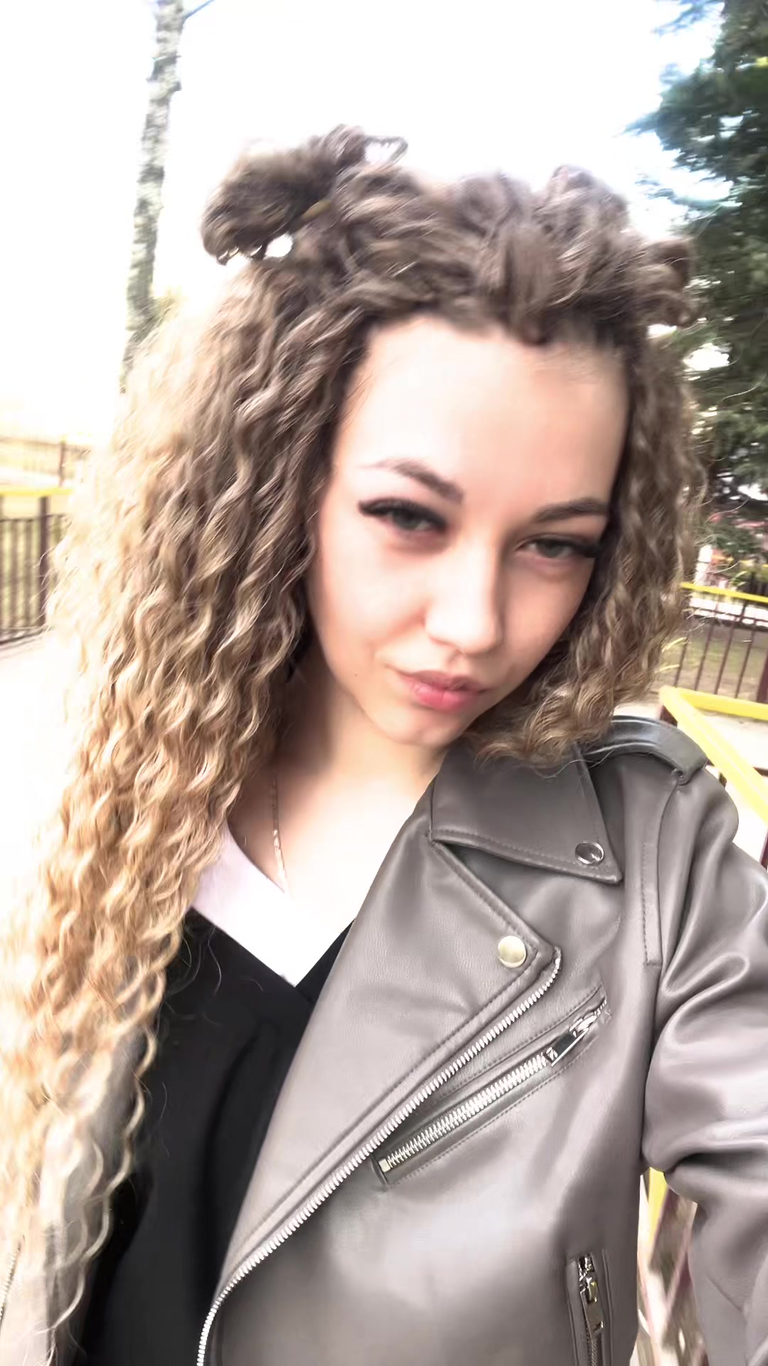 @Лен🆗