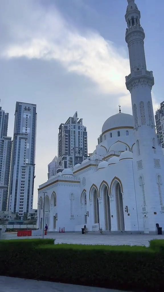 @Resettlers | UAE