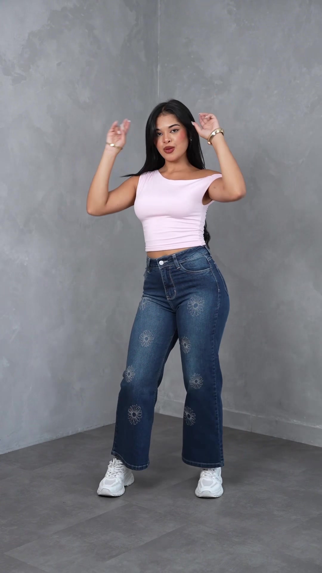 @LARA jeans