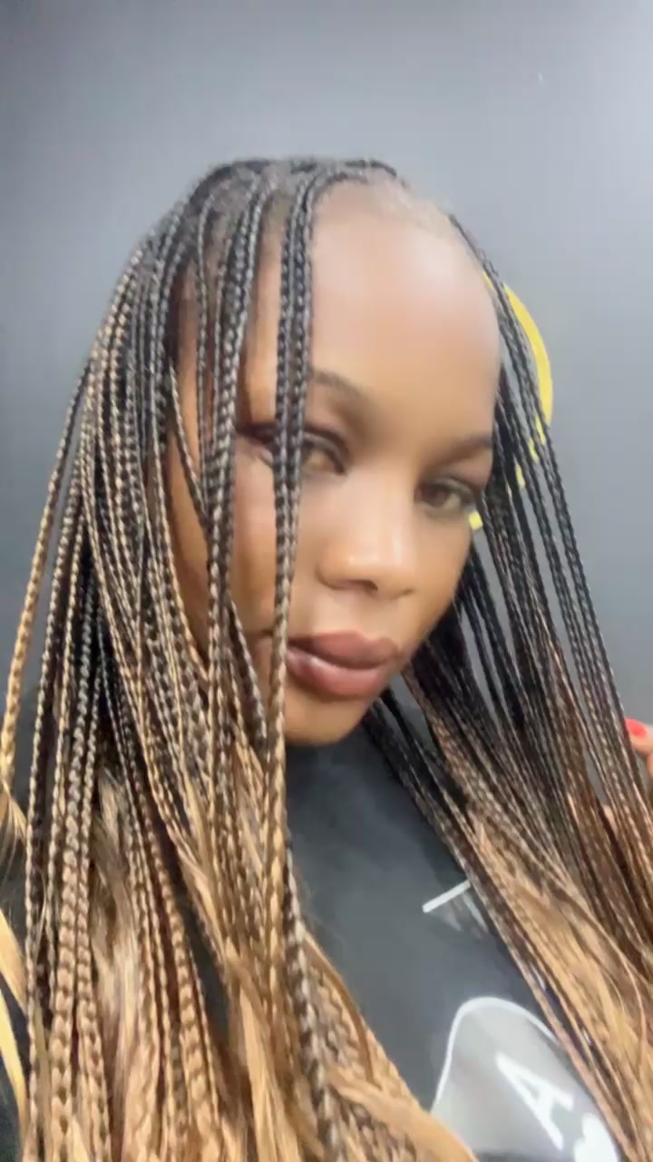 @callmejuliamk1