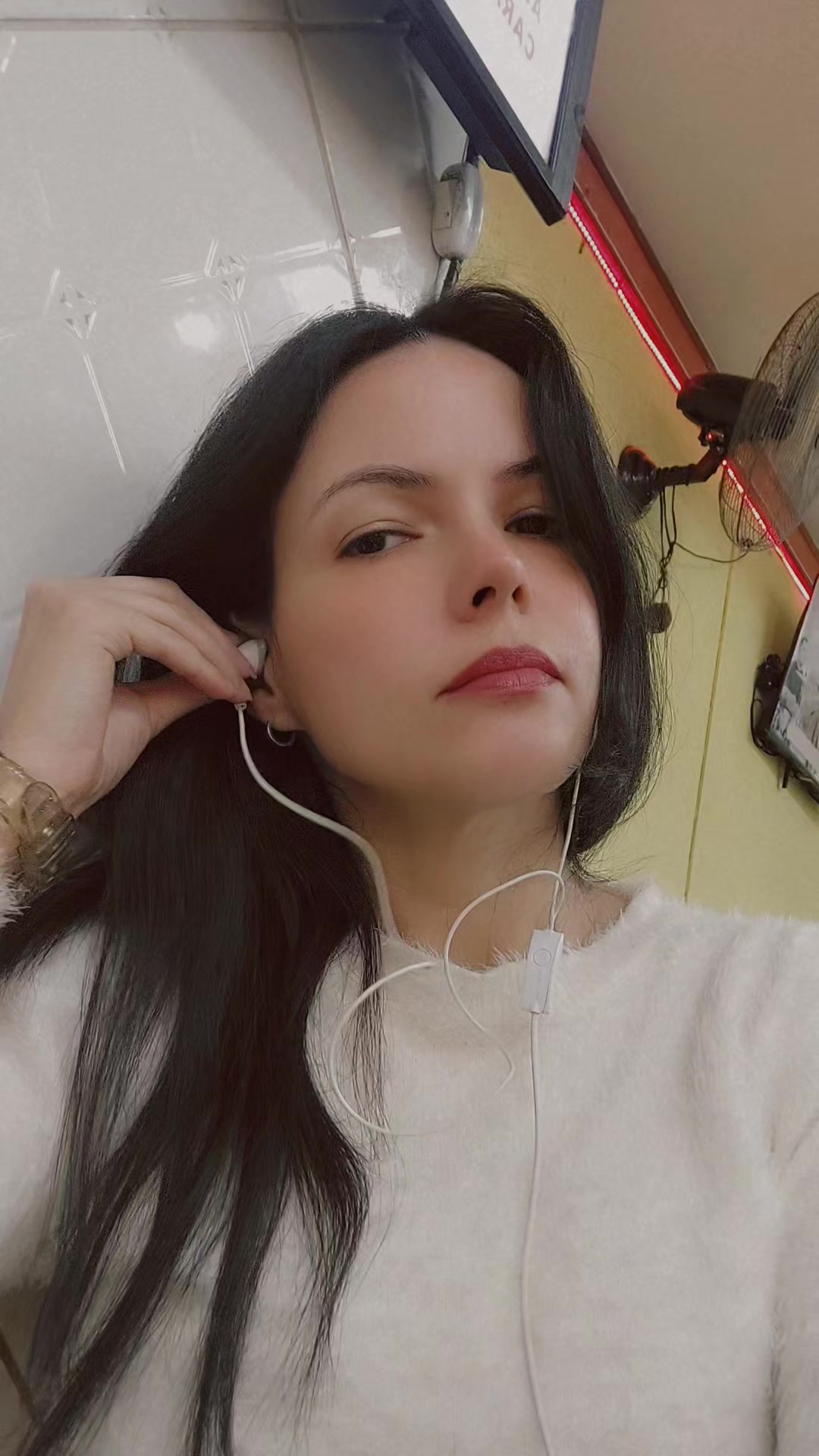 @Auri