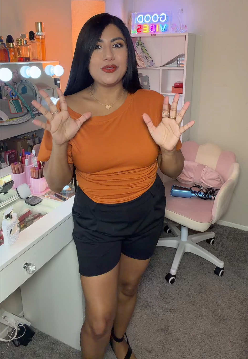 @𝓙𝓪𝓷𝓲𝓻𝔂 𝓑𝓪𝓻𝓻𝓮𝓻𝓪