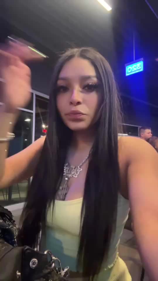 @𝒞