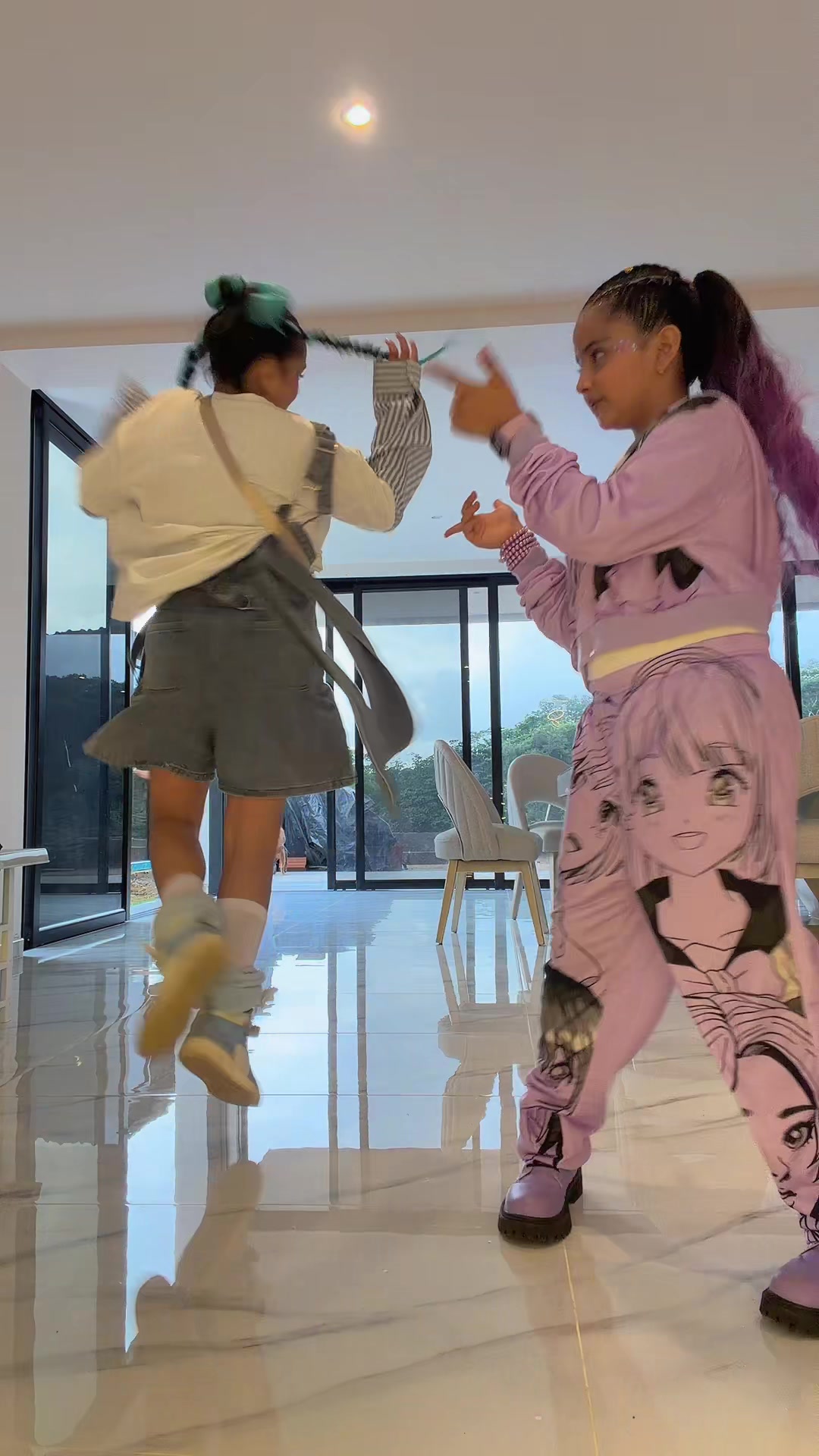 @azula mini Influencer