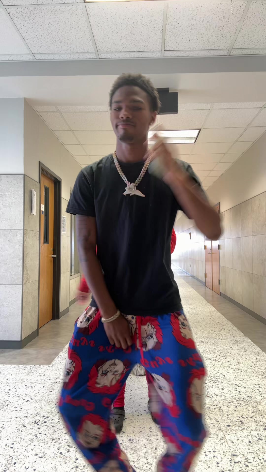 @🚶🏽♂️
