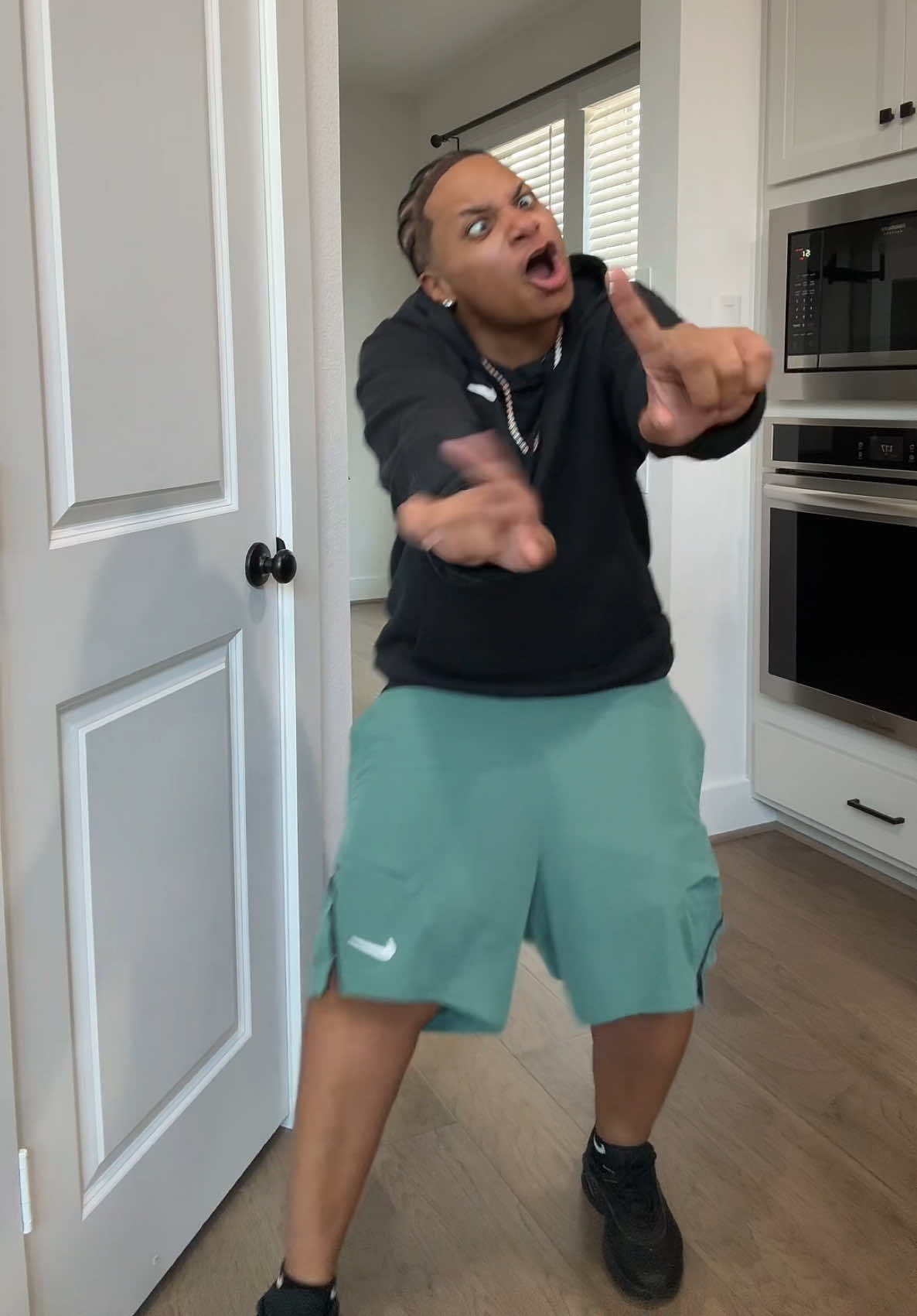 @AprilLitTV