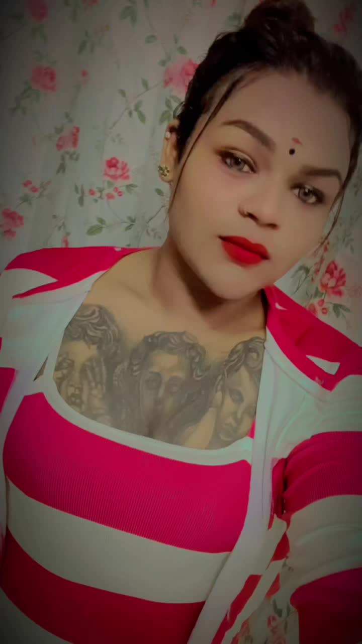 @AMEERSHA 🖤🫧