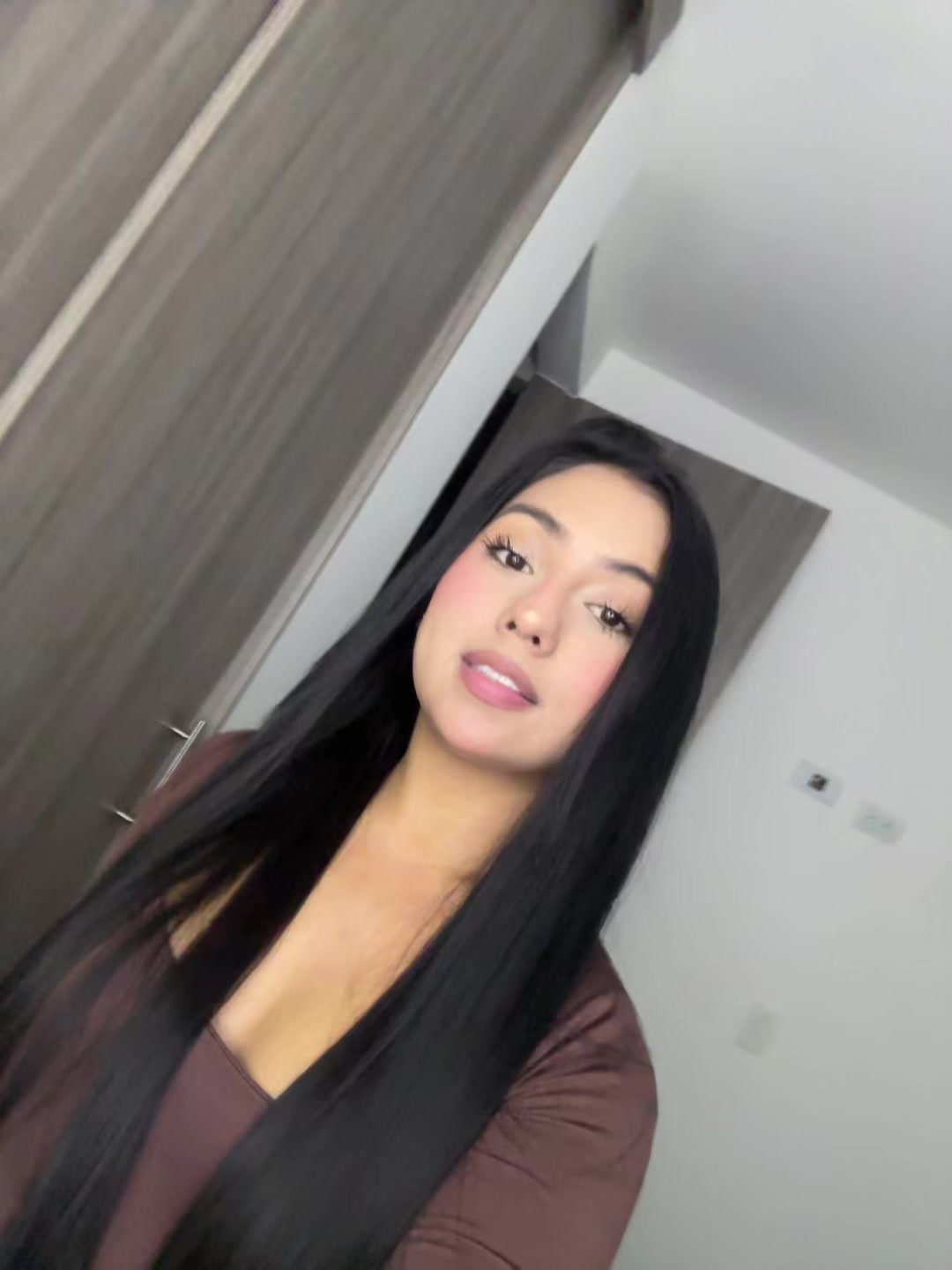 @Gabs_